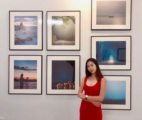 Jiayi's photography exhibition in LA