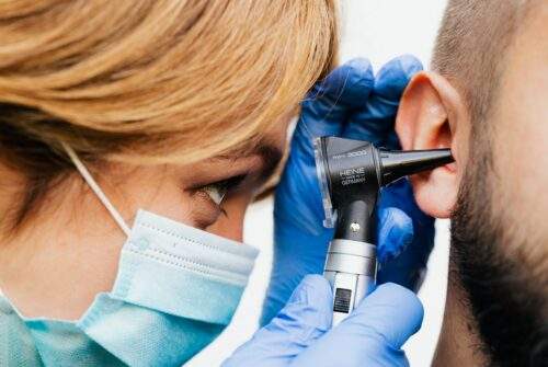 How Much Should You Pay for a Good Hearing Aid?